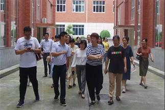 中國人民大學茶道哲學研究所湖南茶文化考察團一行赴集團白沙溪茶廠、益陽茶廠、君山茶業(yè)考察調(diào)研
